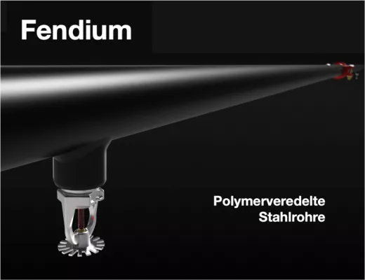 Das Bild zeigt ein schwarzes Rohr auf schwarzem Hintergrund. Mit weißer Schrift steht darüber 